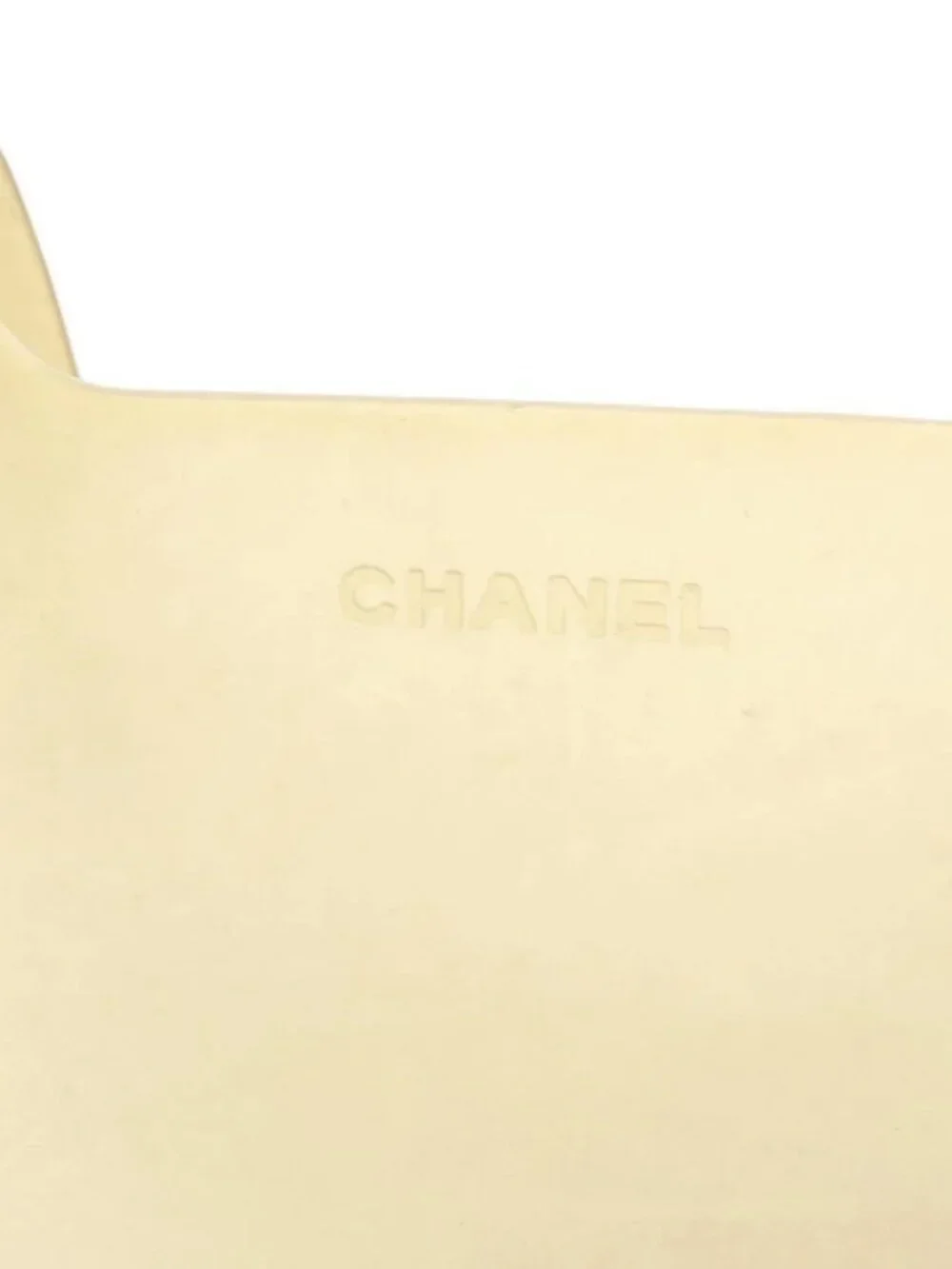 CHANEL brand	chanel color	beige